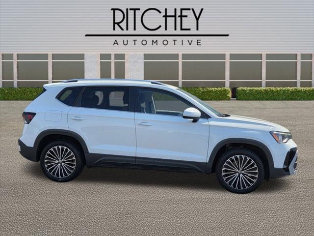 2025 Volkswagen Taos 1.5T SE 2025 Volkswagen Taos 1.5T SE