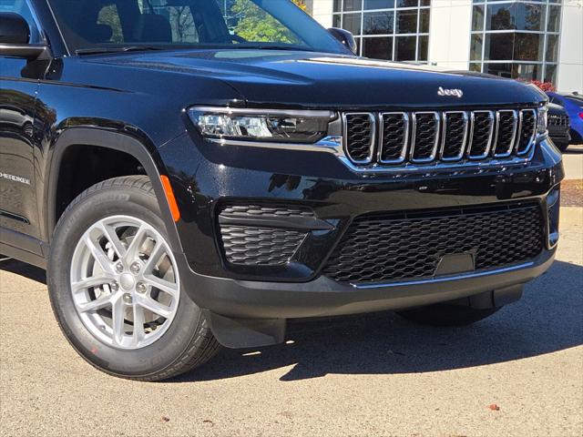 2025 Jeep Grand Cherokee GRAND CHEROKEE LAREDO X 4X4 2025 Jeep Grand Cherokee GRAND CHEROKEE LAREDO X 4X4
