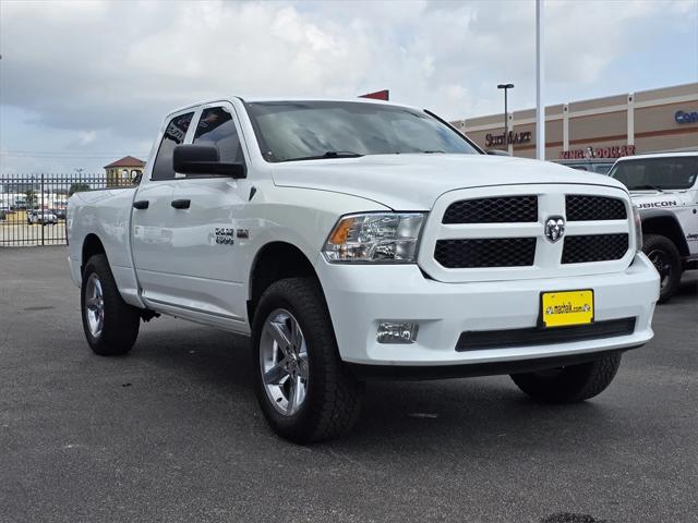 2017 RAM 1500 Express Quad Cab 4x4 64 Box 2017 RAM 1500 Express Quad Cab 4x4 64 Box