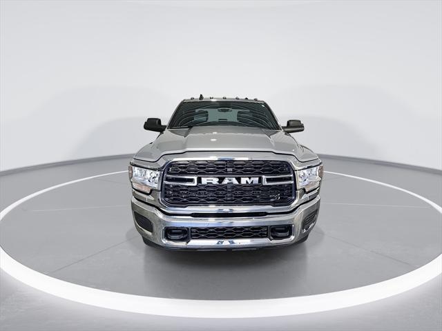 2022 RAM 2500 Tradesman Crew Cab 4x4 64 Box