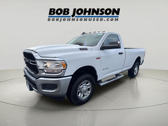 2022 RAM 3500 Tradesman Regular Cab 4x4 8 Box