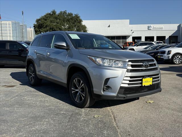 2019 Toyota Highlander LE 2019 Toyota Highlander LE