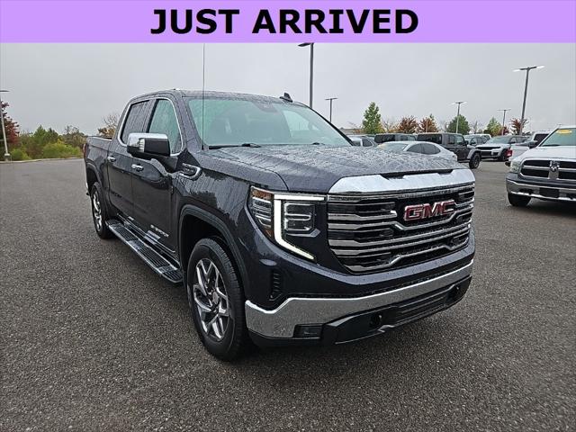 2023 GMC Sierra 1500 4WD Crew Cab Short Box SLT 2023 GMC Sierra 1500 4WD Crew Cab Short Box SLT