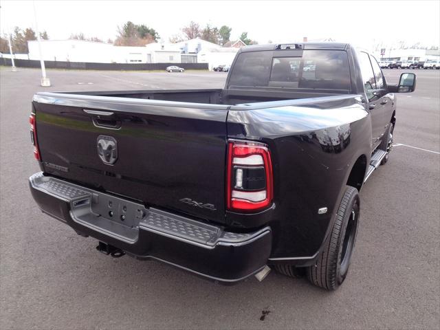 2024 RAM 3500 Laramie Crew Cab 4x4 8 Box 2024 RAM 3500 Laramie Crew Cab 4x4 8 Box