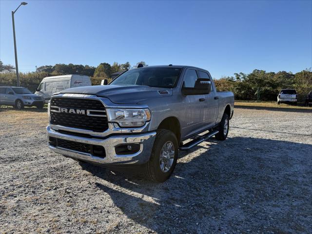 2024 RAM 2500 Big Horn Crew Cab 4x4 64 Box
