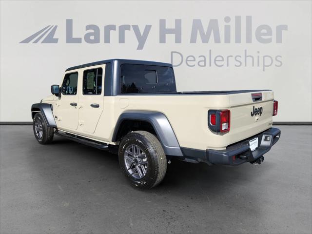 2020 Jeep Gladiator Sport S 4X4 2020 Jeep Gladiator Sport S 4X4