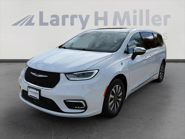 2023 Chrysler Pacifica Hybrid Limited 2023 Chrysler Pacifica Hybrid Limited