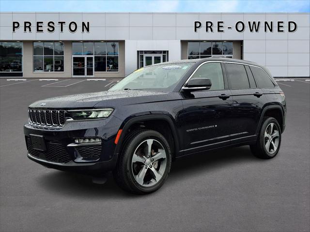 2023 Jeep Grand Cherokee Limited 4x4 2023 Jeep Grand Cherokee Limited 4x4