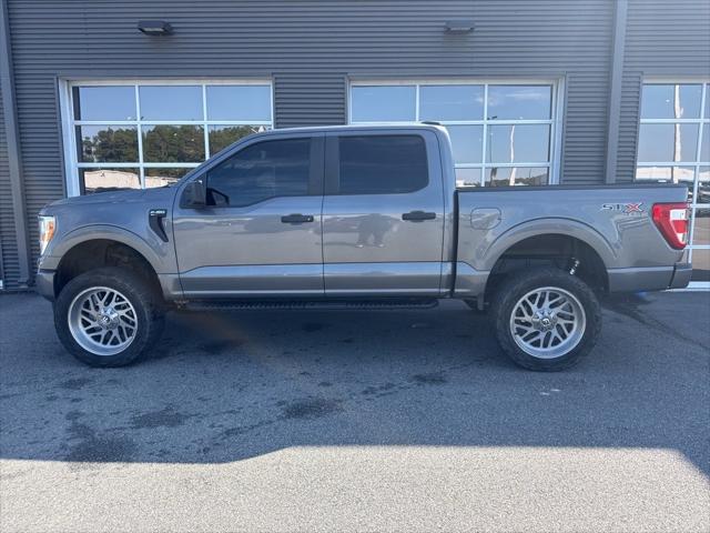 2022 Ford F-150 XL 2022 Ford F-150 XL