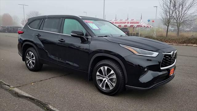 2023 Toyota Highlander XLE 2023 Toyota Highlander XLE