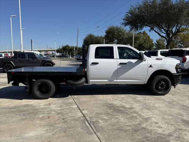 2025 RAM Ram 3500 Chassis Cab RAM 3500 TRADESMAN CREW CAB CHASSIS 4X4 60 CA 2025 RAM Ram 3500 Chassis Cab RAM 3500 TRADESMAN CREW CAB CHASSIS 4X4 60 CA