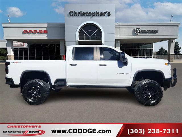 2023 Chevrolet Silverado 2500HD 4WD Crew Cab Standard Bed Custom