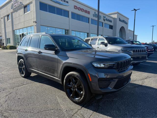 2025 Jeep Grand Cherokee Altitude X 4x4