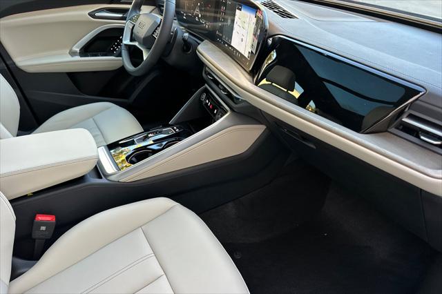2025 Audi Q5 Premium Plus TFSI quattro S tronic