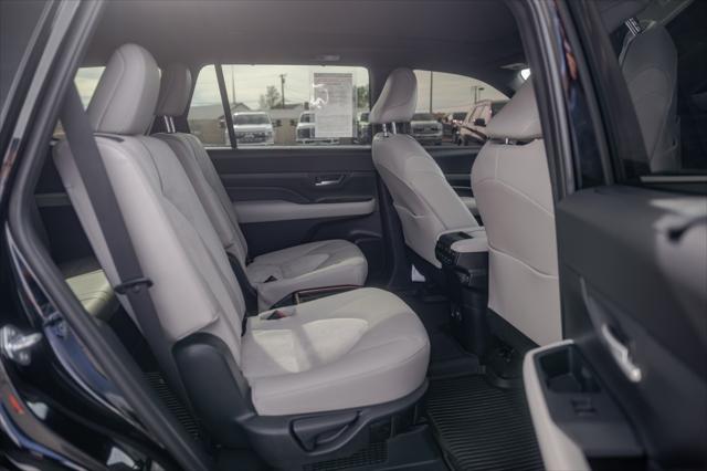 2025 Toyota Grand Highlander Hybrid Limited MAX