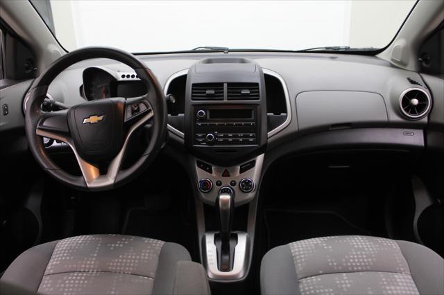 2015 Chevrolet Sonic LS Auto