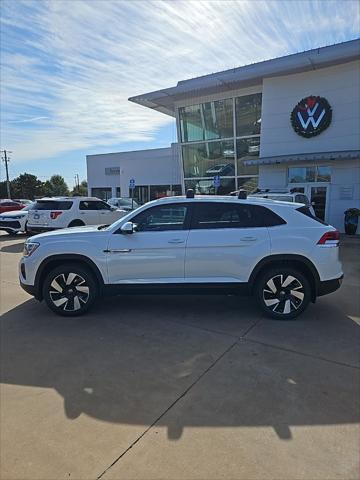 2026 Volkswagen Atlas Cross Sport 2.0T SE w/Technology