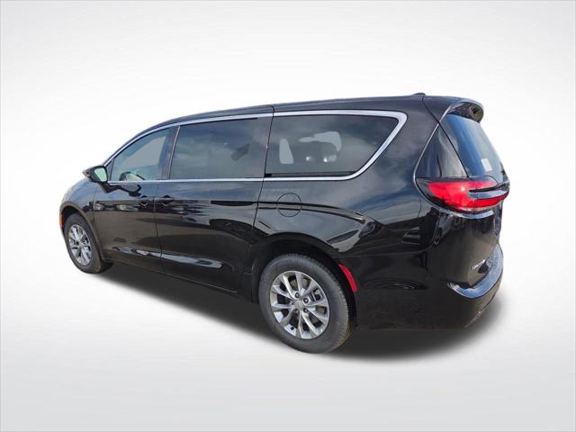 2026 Chrysler Pacifica Limited AWD