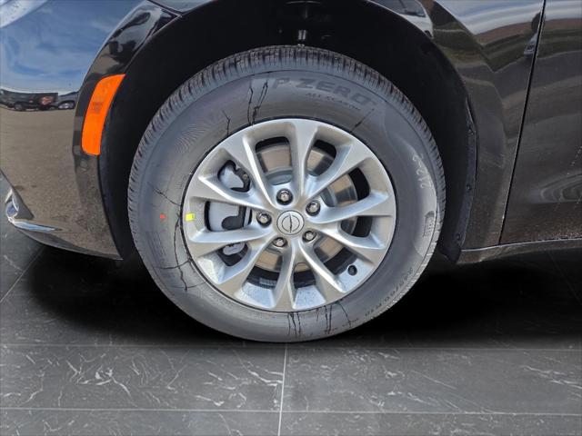 2026 Chrysler Pacifica Limited AWD