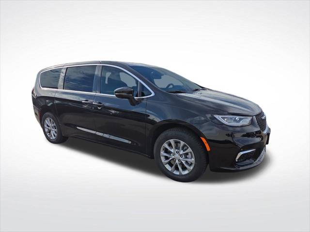 2026 Chrysler Pacifica Limited AWD