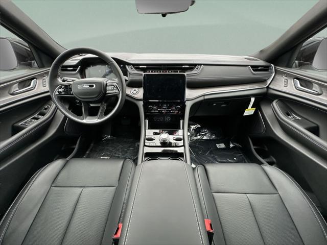 2025 Jeep Grand Cherokee L Overland 4x4