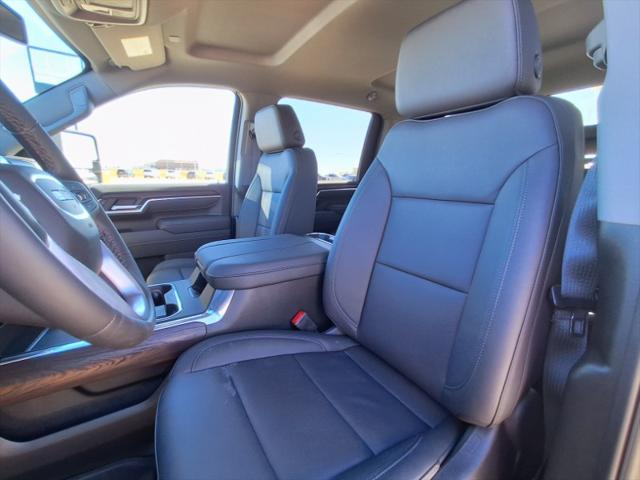 2026 GMC Sierra 3500HD SLT