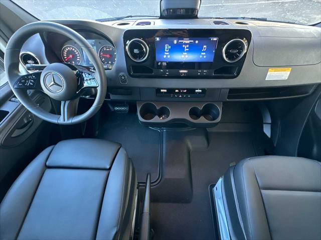 2026 Mercedes-Benz Sprinter 2500 Standard Roof 4-Cyl Diesel