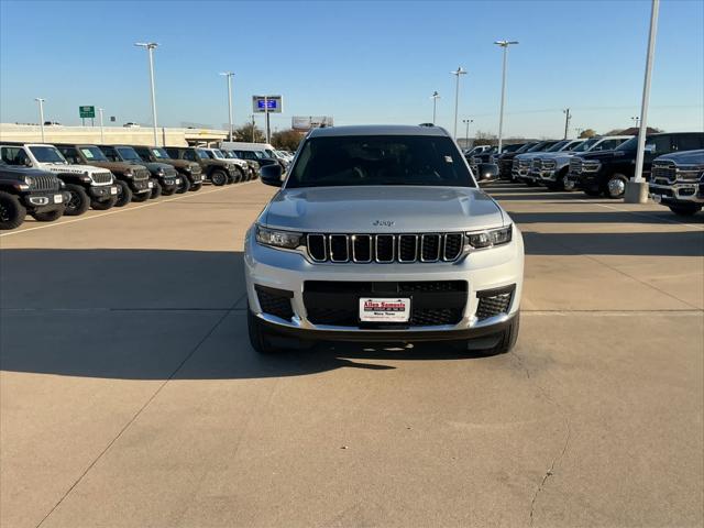 2025 Jeep Grand Cherokee GRAND CHEROKEE L LAREDO X 4X2