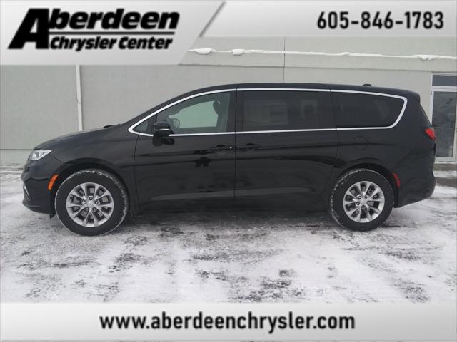 2026 Chrysler Pacifica PACIFICA SELECT AWD