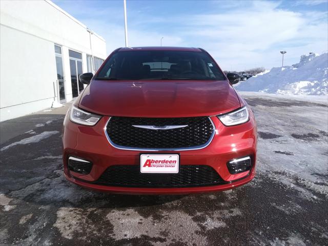 2026 Chrysler Pacifica PACIFICA SELECT AWD