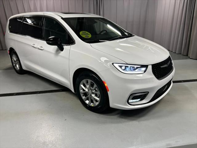 2026 Chrysler Pacifica PACIFICA LIMITED