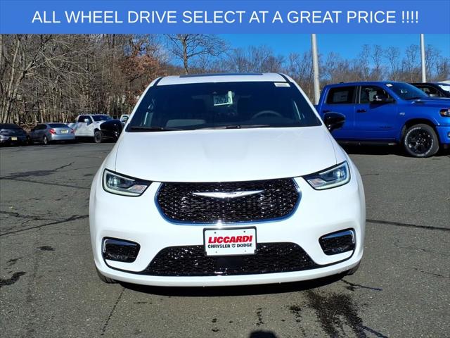 2026 Chrysler Pacifica Select AWD