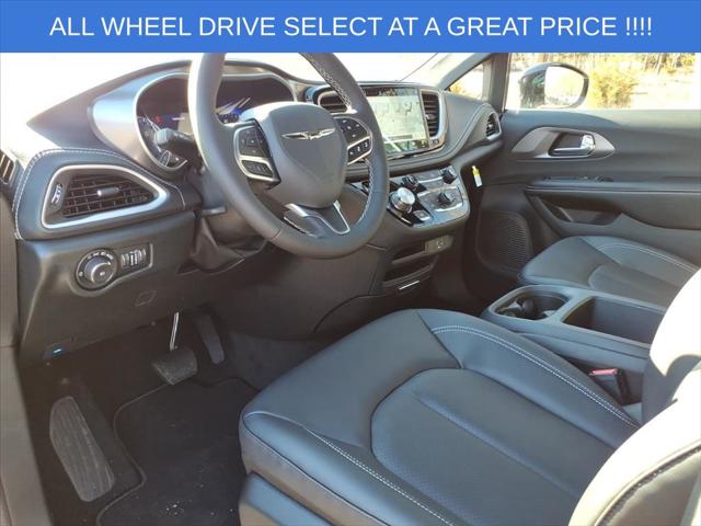 2026 Chrysler Pacifica Select AWD