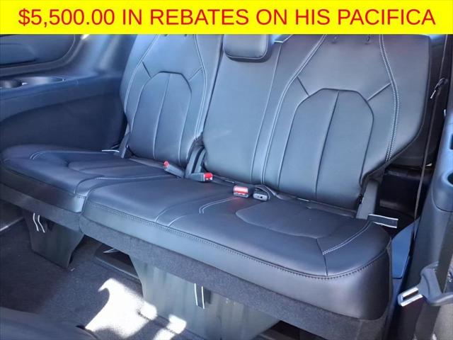 2026 Chrysler Pacifica Select AWD