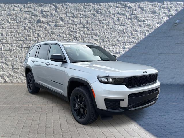2025 Jeep Grand Cherokee GRAND CHEROKEE L ALTITUDE X 4X2