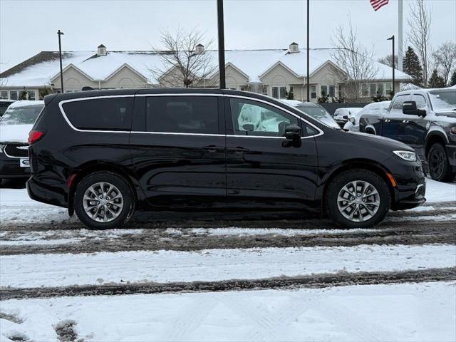 2026 Chrysler Pacifica PACIFICA LIMITED AWD