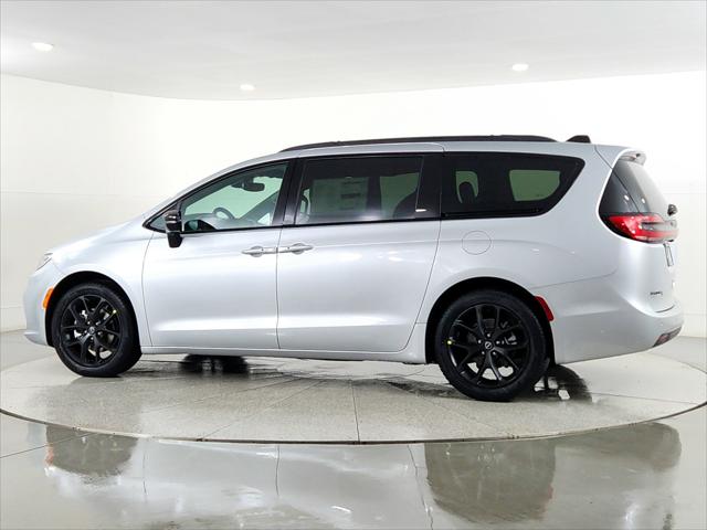 2026 Chrysler Pacifica PACIFICA LIMITED 2026 Chrysler Pacifica PACIFICA LIMITED