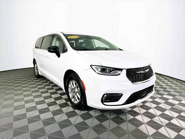 2024 Chrysler Pacifica Touring L 2024 Chrysler Pacifica Touring L