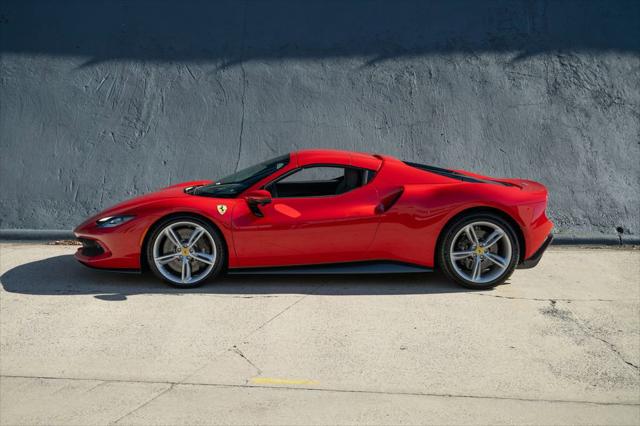 2024 Ferrari 296 GTS 2024 Ferrari 296 GTS