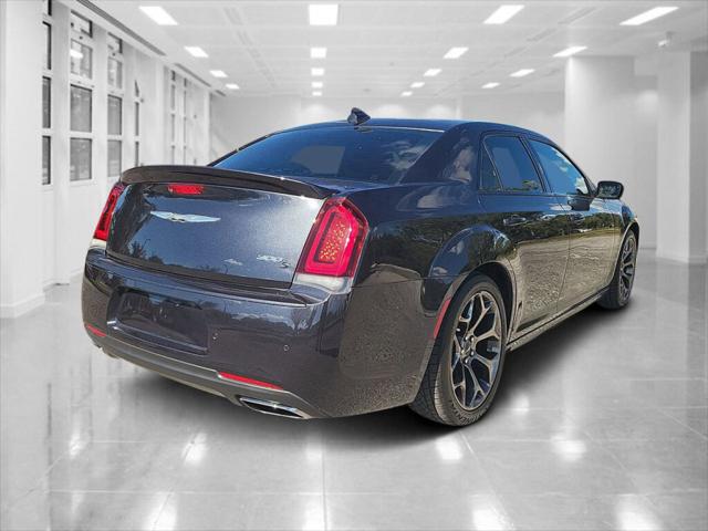 2018 Chrysler 300 300S 2018 Chrysler 300 300S