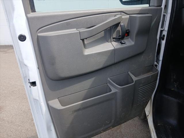 2017 Chevrolet Express Work Van