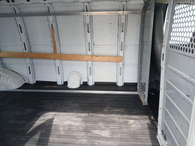 2017 Chevrolet Express Work Van