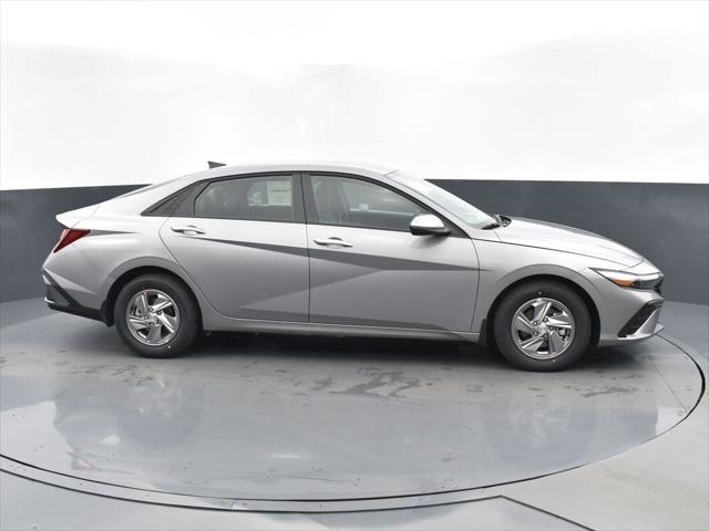 2025 Hyundai Elantra SE 2025 Hyundai Elantra SE