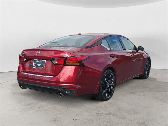 2023 Nissan Altima SR FWD 2023 Nissan Altima SR FWD