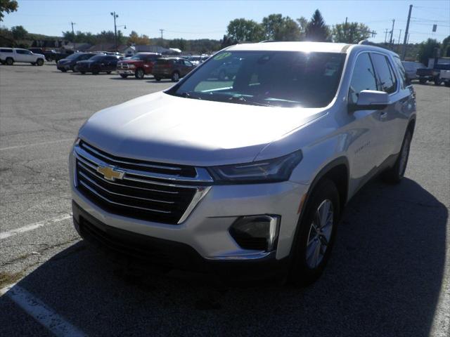 2022 Chevrolet Traverse AWD LT Cloth