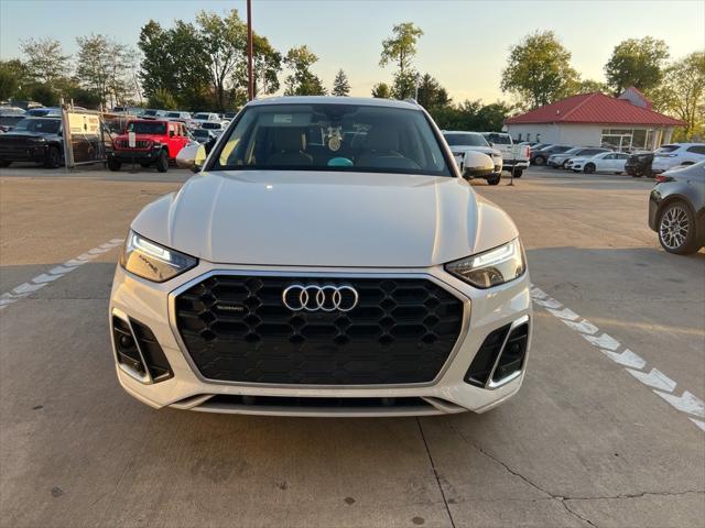 2022 Audi Q5 Premium Plus 45 TFSI S line quattro S tronic 2022 Audi Q5 Premium Plus 45 TFSI S line quattro S tronic