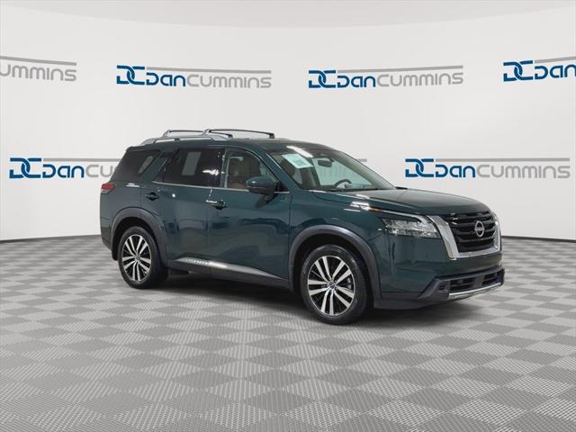 2023 Nissan Pathfinder Platinum 4WD