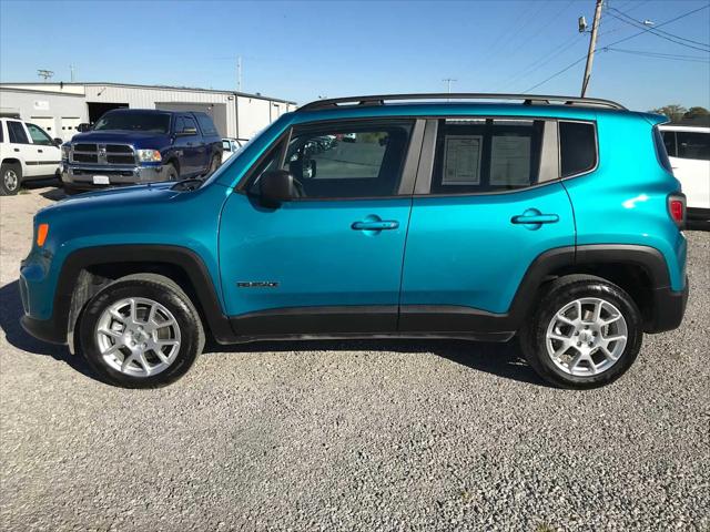 2022 Jeep Renegade Latitude 4x4 2022 Jeep Renegade Latitude 4x4