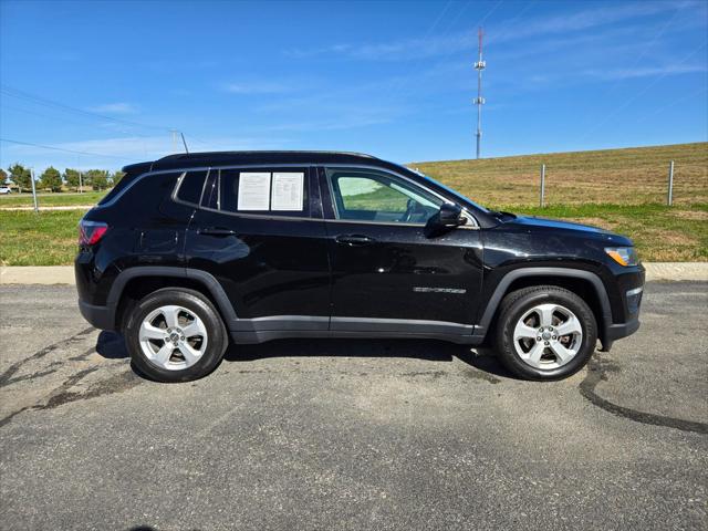 2019 Jeep Compass Latitude 4x4 2019 Jeep Compass Latitude 4x4