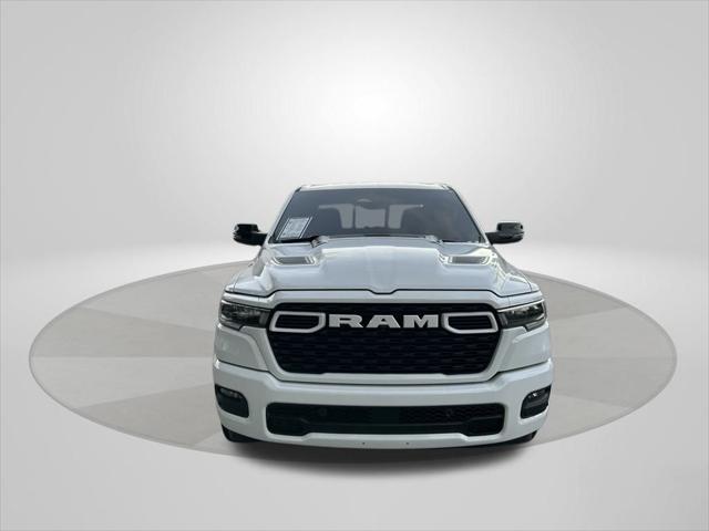 2025 RAM 1500 Laramie Crew Cab 4x2 57 Box